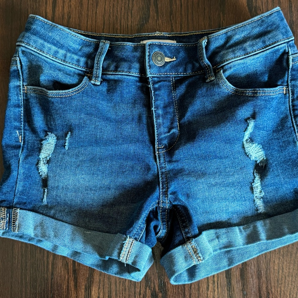 Girls SO Jean shorts size 10